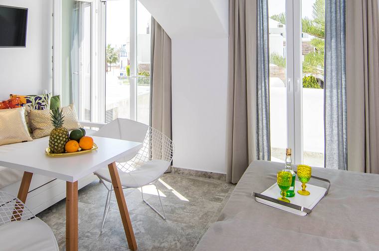 Spiros Naxos Hotel, Superior Suites with Outdoor Hot tub