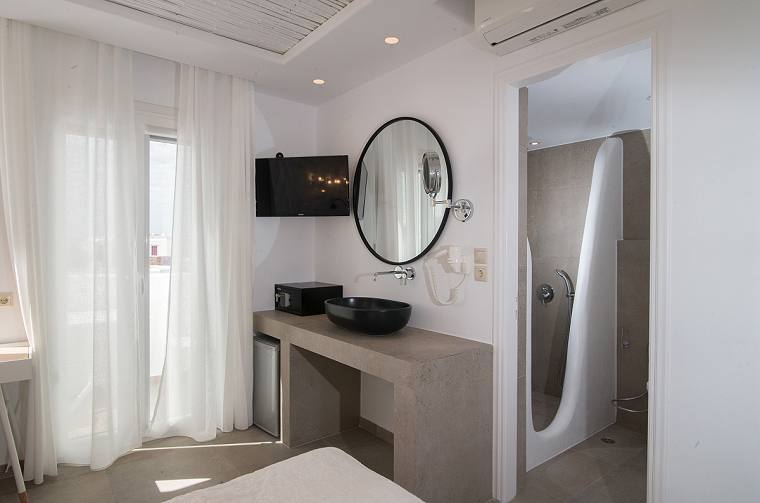 Spiros Naxos Hotel, Superior Suites with sea view